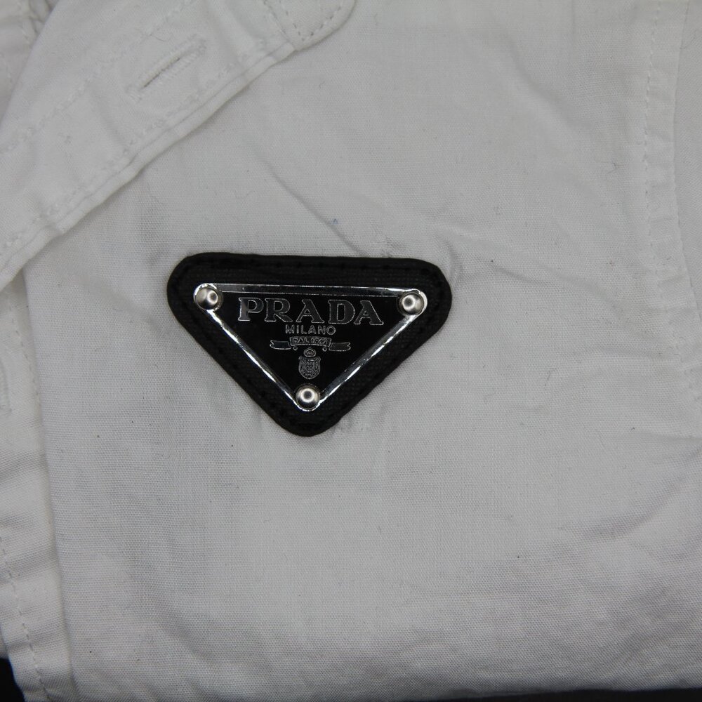 Red Prada Triangle Patch/Croc Charm - Picture 6 of 9